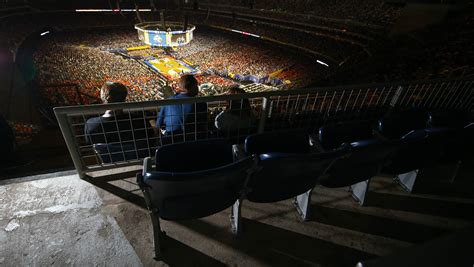 How obstructed view seats still offer a great stadium experience 18