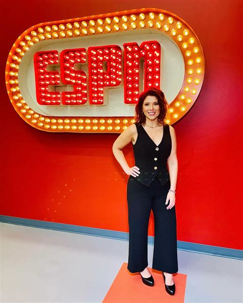 Liz Loza | A brand new me heading into year THREE!⚡️ From Bristol to