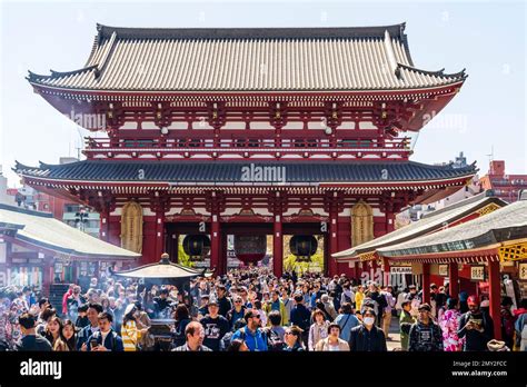 Tokyo The Asakusa Shrine And Sensoji Temple The Courtyard In Front Of