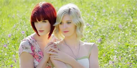 Readhead And Blonde Dating Who Is Prettier Ladadate