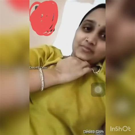 Hot Cute Girls Showing Her Boobs And Pussy Link In Comment Scrolller