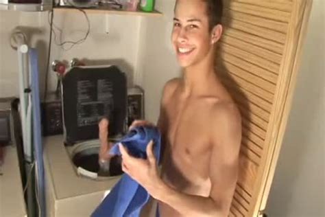 Vibrator Gay Porn Videos At Boy Tube