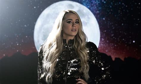 Gabby Barrett Net Worth: How Rich is the Country Singer?