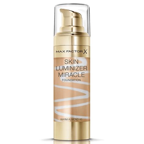 Max Factor Skin Luminizer Foundation Warm Almond 45