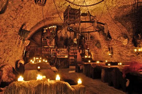 Medieval dinner in Prague | Tripsomnia