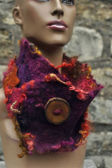 Pin By L F On Felted Handmade Felt Felted Scarves Circle Scarf