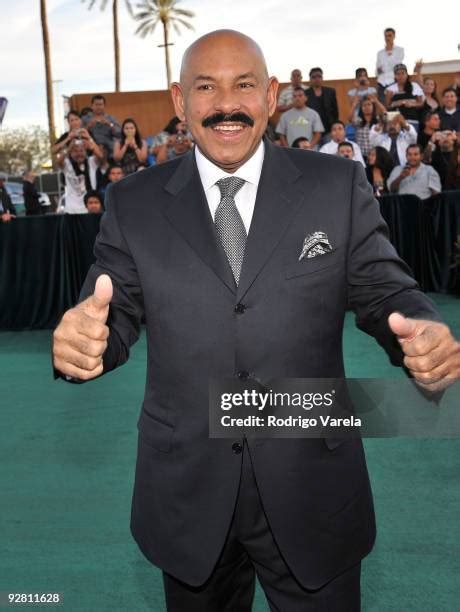 4038 Oscar Leon Show Photos And High Res Pictures Getty Images