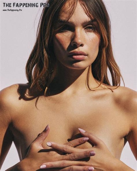 Hana Cross Nude Model Photos The Fappening