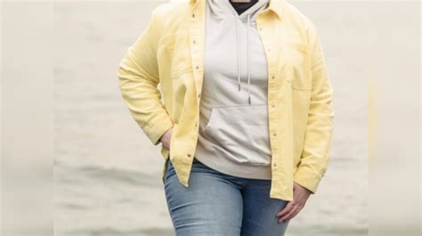 What Your Thigh Gap Says About Your Sex Life