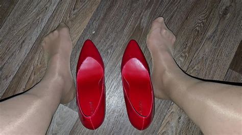 Louise Nylontease Nylon Stocking Tease Crossdresser Shemale Pov Pov Porn Xhamster