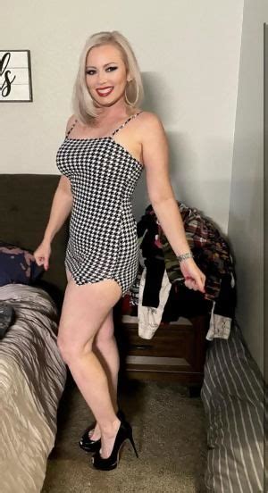 Blonde Milf Reddit NSFW