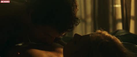 Naked Weronika Rosati In Never Gonna Snow Again