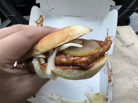 Mcdonald S Mcrib Review How Does It Taste Food Senpai