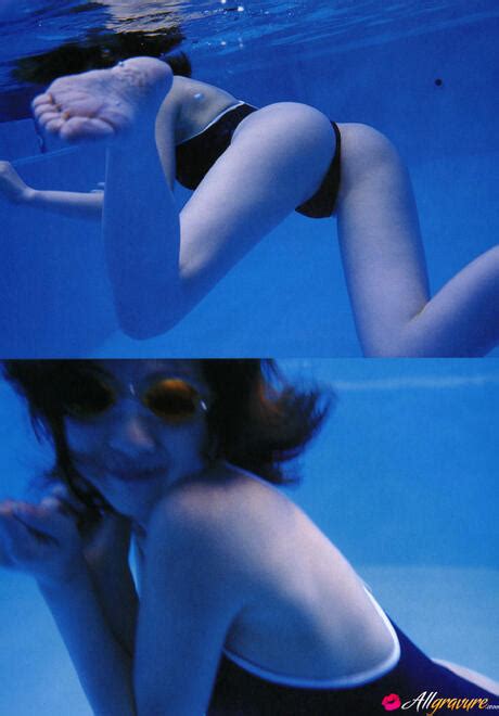 Aki Hoshino Porn Pics Naked Photos