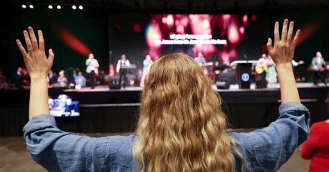 Southern Baptist Delegates At National Meeting Overwhelmingly Call For Banning Same Sex Marriage