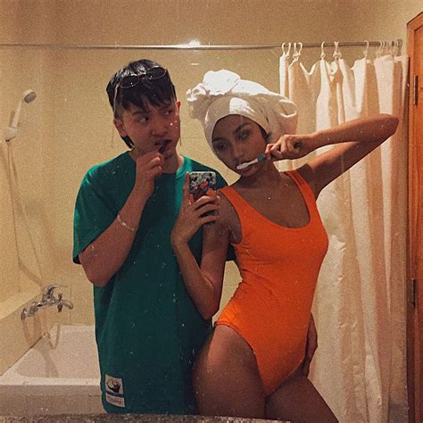 Nếu không làm công việc như hiện tại loạt hot couple này vẫn thừa sống bằng chính những tài