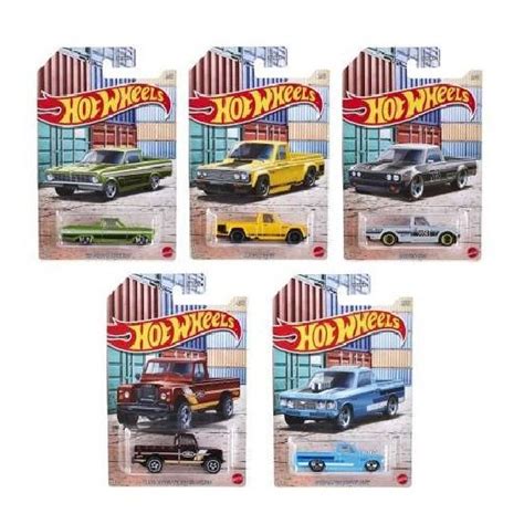 Hot Wheels Pick ups 1 64 Themed Automotive set ฮอตวว โมเดลรถกระบะ เซต 5 คน GDG44 Q Shopee