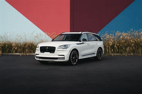 2022 Lincoln Aviator Now Offered With Jet Package Looks Better This Way Autoevolution