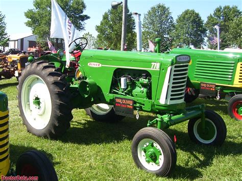 Oliver 770 Tractor Photos Information