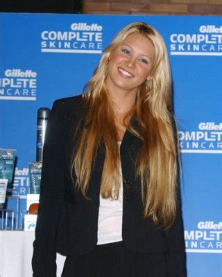 Celebrity Babe Anna Kournikova Sexy In Yellow Bikini And Upskrit Porn Pictures XXX Photos Sex