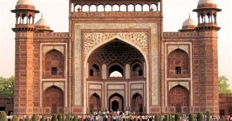 From Delhi Agra City Overnight And Taj Mahal Tour By Car Getyourguide