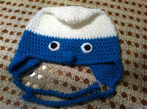 Smurf hat www.jeannesbagsandmore.wordpress.com | Weaving loom projects ...