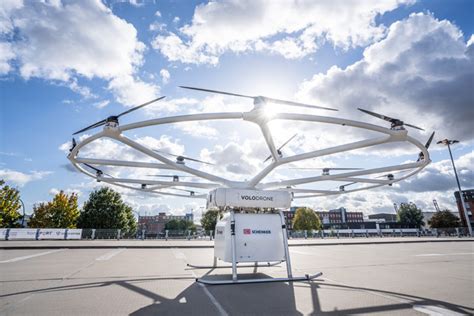 La Ciudad De Hamburgo Ha Sido Testigo Del Primer Vuelo Del Volocopter