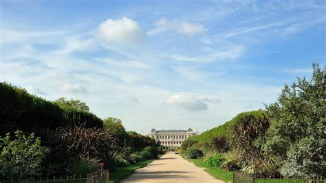 Jardin Des Plantes Paris France Activity Review Condé Nast Traveler