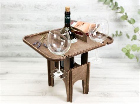 Винный столик заказать в Алматы по выгодной цене