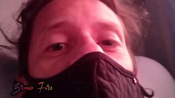 Casada senta do meu lado no Ônibus e fica piscando vendo minha Rola Completo No Xvideos Red