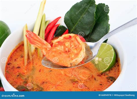Tom Yum Goong The Thai Style Hot And Sour Prawn Soup Stock Photo Image Of Kung Favorite