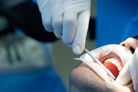 Cirurgiã Dentista É Correto - Cirurgiã Dentista é Correto - RETOEDU