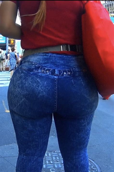 Curvy Thick Latina Caught Twice Handing Out Pamphlets Not Oc Tight Jeans Forum