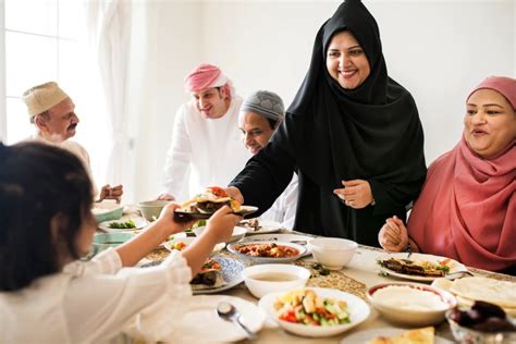 Contoh Contoh Penerapan Melaksanakan Perintah Untuk Makan Makanan Yang