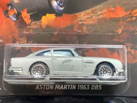 Hot Wheels Forza Horizon Aston Martin Db Silver Xhtf Picclick Au