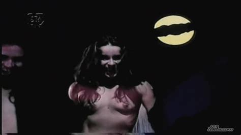 Naked Lucélia Santos in As Sete Vampiras