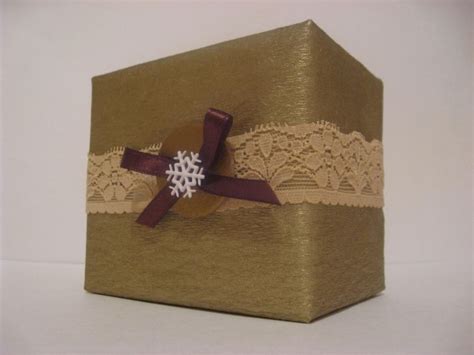 Как упаковать подарок в бумагу своими руками: лучшие схемы и способы ...