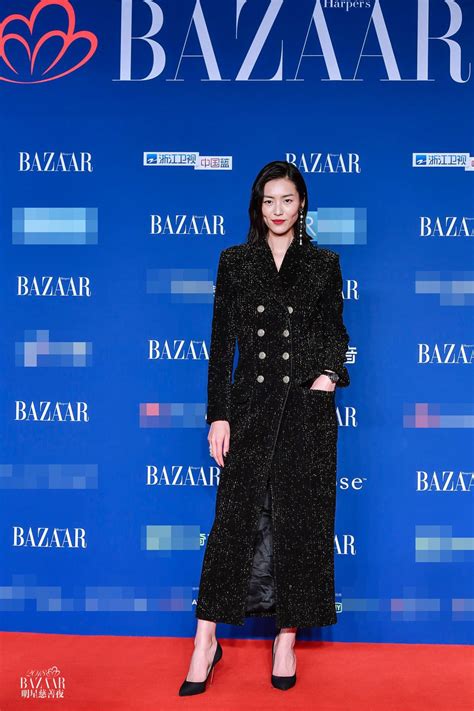 Thảm đỏ hot nhất Cbiz hôm nay Vắng Phạm Băng Băng Dương Mịch Đổng