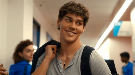 Sidelined: The QB and Me Cast: Every Actor Who Appears (Photos)