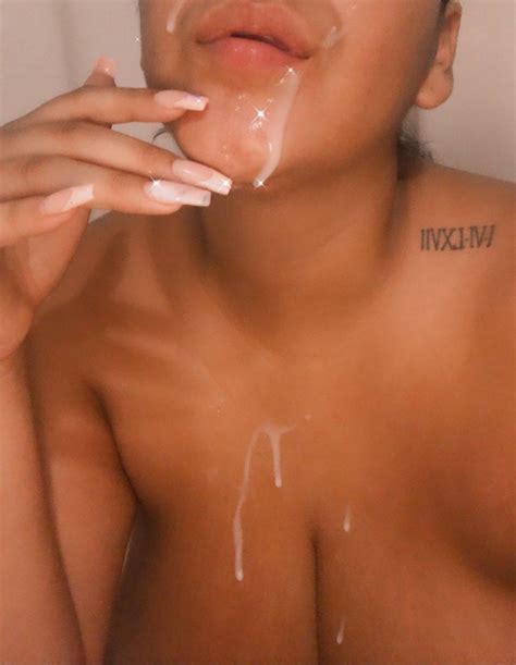 Realroses Rosiesterritory Rosa Guttierez Roserayy Realroses Nude OnlyFans Leaks 15 Photos