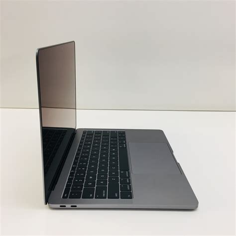 Fully Refurbished MacBook Pro 13" Mid 2017 2 TBT3 APP Intel Core i5 2.3