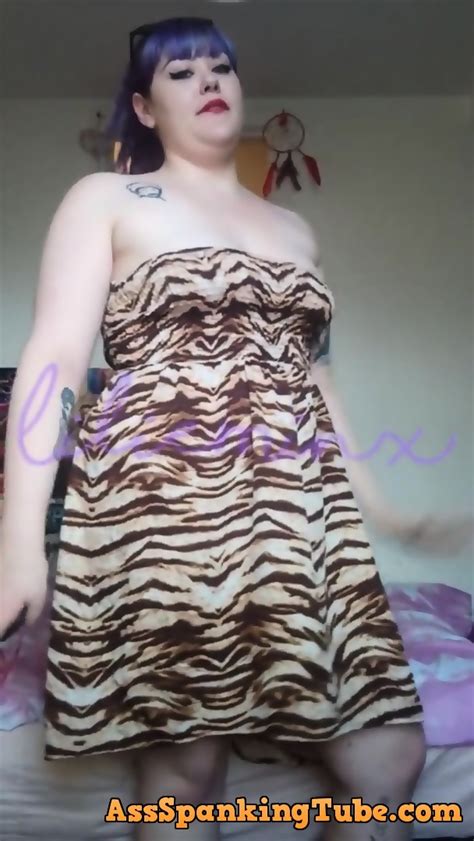 Spanking My Juicy Ass With A Paddle Preview Juicy Red