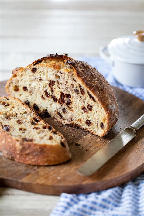 No Knead Cinnamon Raisin Bread Freutcake