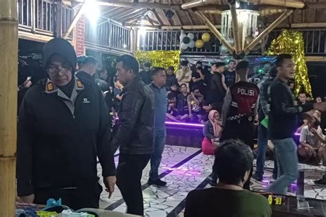 Pesta Gay Bogor Peserta Dinyatakan Reaktif Hiv Dan Sifilis