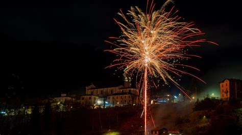 Spettacolo Pirotecnico Capodanno 2024 Bovegno BS Sony A7IV