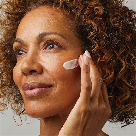 WATCH Katy Perry S Hot And Cold Sesame Street Cameo Marie Claire UK