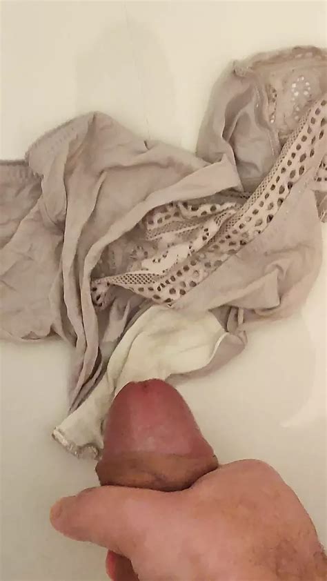 Vídeos porno gay de internado gratis xHamster