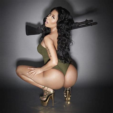 Nicki Minaj NUDE Pics Exposed Full Collection Updated