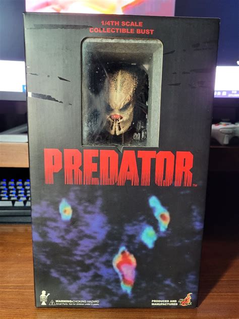 Hot Toys Predator Collectible Bust Carousell