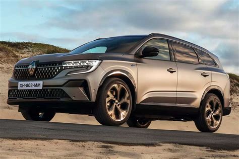 Renault Espace 2023-2024 - фото и цена, характеристики нового Рено Эспейс 6
